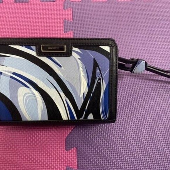 Nine West Clutch Bag - Picture 5 of 10